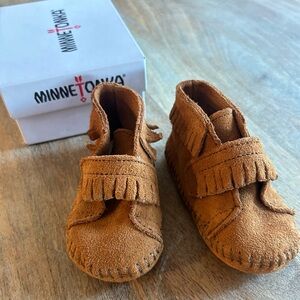 Handmade brown bootie size 4. Never worn.